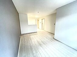 ロクハウス中央町 102 1階2LDKのリビング/ダイニング