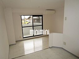 大安ヒルズ 2階ワンルームのリビング/ダイニング