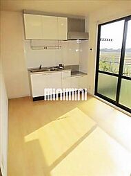 ファミーユ松ヶ島 2階2Kのリビング/ダイニング