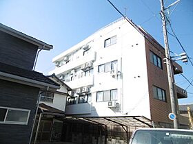 メゾン大連  ｜ 三重県伊勢市岩渕１丁目（賃貸マンション1K・2階・17.34㎡） その1