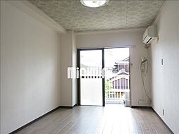 レディースハウス東和 2階ワンルームのリビング/ダイニング