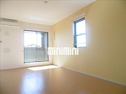 アーデントＴ 2階1LDKのリビング/ダイニング