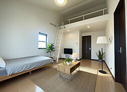 ファミーユ 2階1Kのリビング/ダイニング