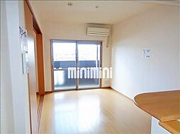 アンジュー 3階1LDKのリビング/ダイニング