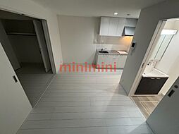 アート総持寺駅前 1階1LDKのリビング/ダイニング