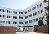 周辺：高槻市立川西中学校 775m