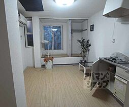 京福電気鉄道北野線 等持院・立命館大学衣笠キャンパス前駅 徒歩4分の賃貸アパート 1階1Kのリビング/ダイニング