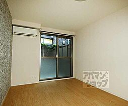 京都市営烏丸線 今出川駅 徒歩23分の賃貸マンション 1階1Kのリビング/ダイニング