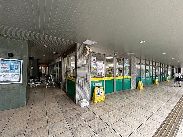 画像18:スーパー「ぎゅーとらTRY　mart．津新町店まで464m」