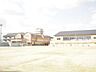 周辺：小学校「津市立一志東小学校まで400m」