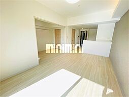 ラ　メゾン　ド　クロシェット 203 2階1LDKのリビング/ダイニング