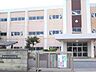 周辺：中学校「鈴鹿市立千代崎中学校まで2011m」