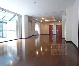 京福電気鉄道北野線 宇多野駅 徒歩13分の賃貸マンション 2階3LDKのリビング/ダイニング