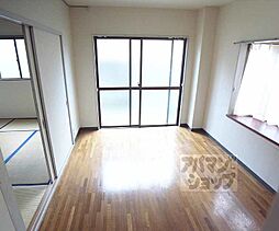 京阪本線 中書島駅 徒歩7分の賃貸マンション 3階2DKのリビング/ダイニング