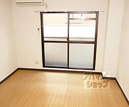 エクセルシャトー 102 1階1Kのリビング/ダイニング