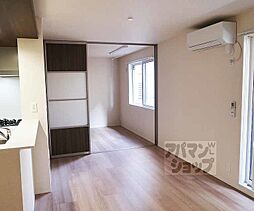 ラグーン京都六条 205 2階2LDKのリビング/ダイニング