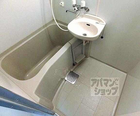 浴室