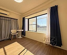 グランディール朱雀 302 3階1DKのリビング/ダイニング