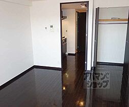 JR山陰本線 二条駅 徒歩8分の賃貸マンション 7階1Kのリビング/ダイニング