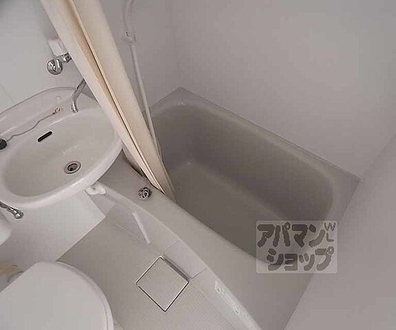 浴室