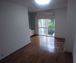 パンプキンハウス 102 1階ワンルームのリビング/ダイニング