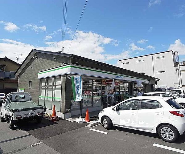 画像17:ファミリーマート西京御陵溝浦店まで300m