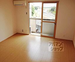 近鉄京都線 上鳥羽口駅 徒歩15分の賃貸アパート 2階1Kのリビング/ダイニング