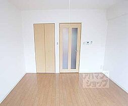 アゼリア五条御前 303 3階1Kのリビング/ダイニング