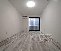 フォルトゥーナ広隆寺 106 1階1Kのリビング/ダイニング