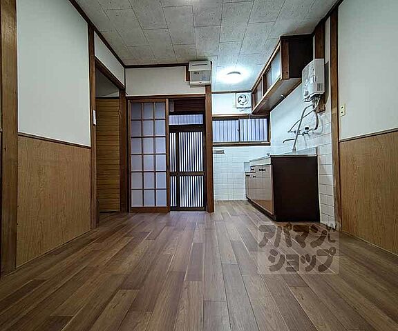室内