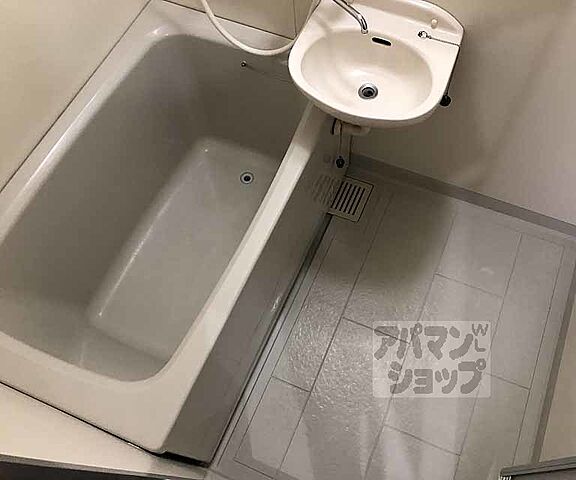 浴室