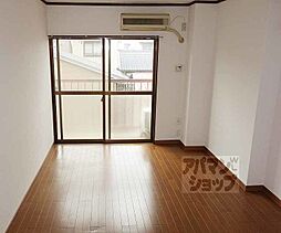 京阪本線 神宮丸太町駅 徒歩4分の賃貸マンション 3階ワンルームのリビング/ダイニング