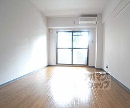 京阪本線 出町柳駅 徒歩16分の賃貸マンション 1階1Kのリビング/ダイニング