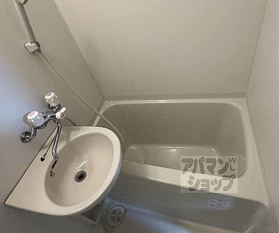 浴室