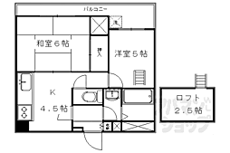 West Square 4階