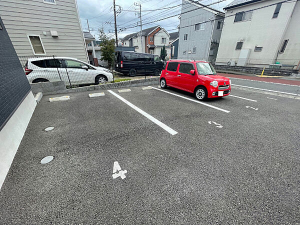 画像22:駐車場