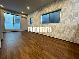 元志賀貸家　B棟 1階3LDKのリビング/ダイニング