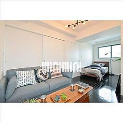 Ｇｒａｍｅｒｃｙ　Ｓｈｉｒｏｍｉ−ｄｏｒｉ