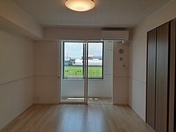 ララ・セゾン 104