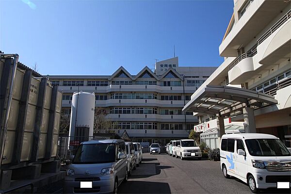 画像18:安岡病院（830m）