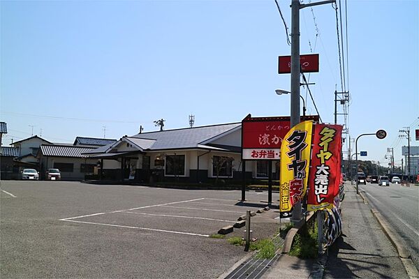 画像23:とんかつ濱かつ下関梶栗店（706m）