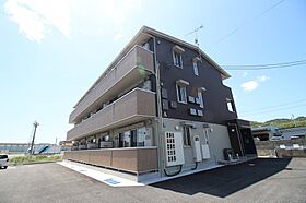 ヴィルセイン 潮彩　A棟  ｜ 山口県下関市ゆめタウン（賃貸アパート1LDK・1階・41.95㎡） その1