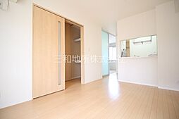 シャーメゾン長府 1階1LDKのリビング/ダイニング