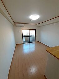 グランツ 4階ワンルームのリビング/ダイニング