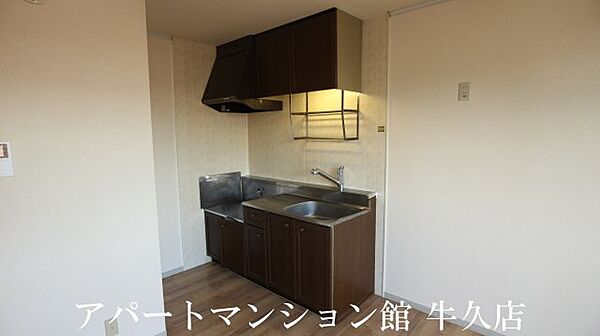 apartment 茨城県牛久市上柏田3丁目58-4
上柏田の賃貸情報を見る
物件地図