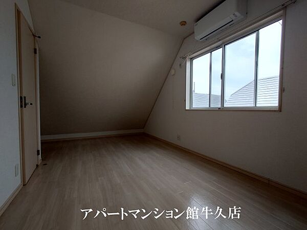 detached 茨城県牛久市上柏田3丁目28-3
上柏田の賃貸情報を見る
物件地図
