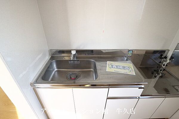 detached 茨城県牛久市上柏田2丁目21-33

地図を見る