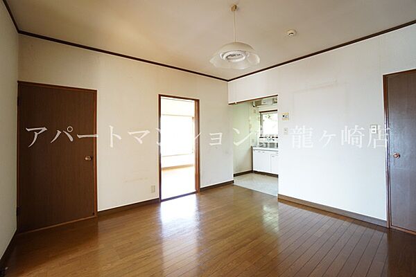 apartment 茨城県稲敷市中山4966-2
中山の賃貸情報を見る
物件地図