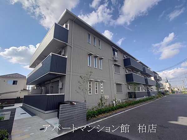 Ferro Palazzo　D棟