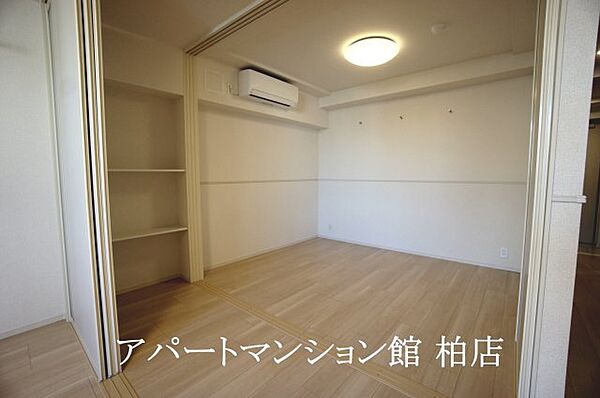 オリエンス